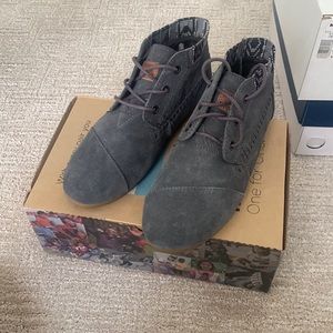 Lightly worn cute fall booties.